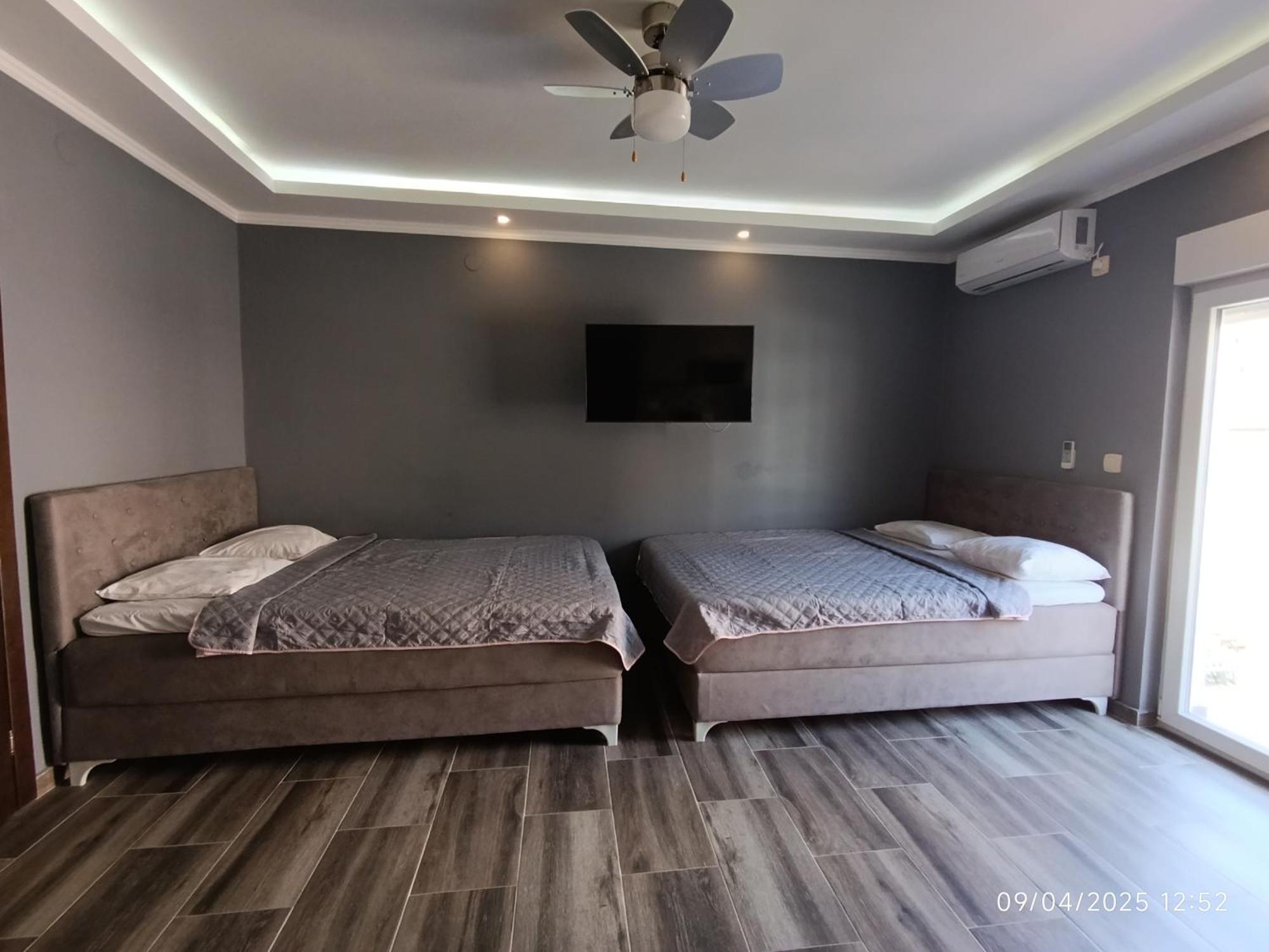 Sun Apartment Budva